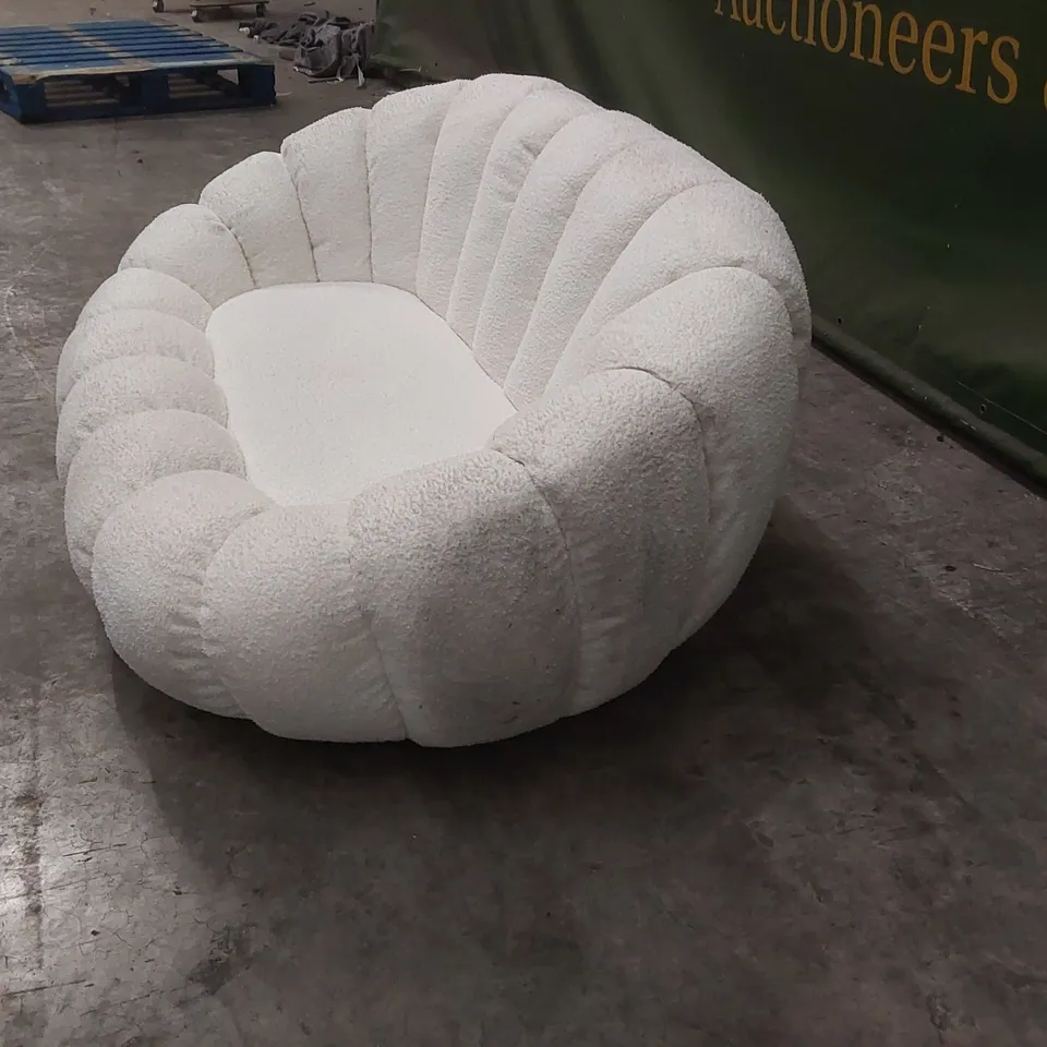 QUALITY DESIGNER EVINS SOFA