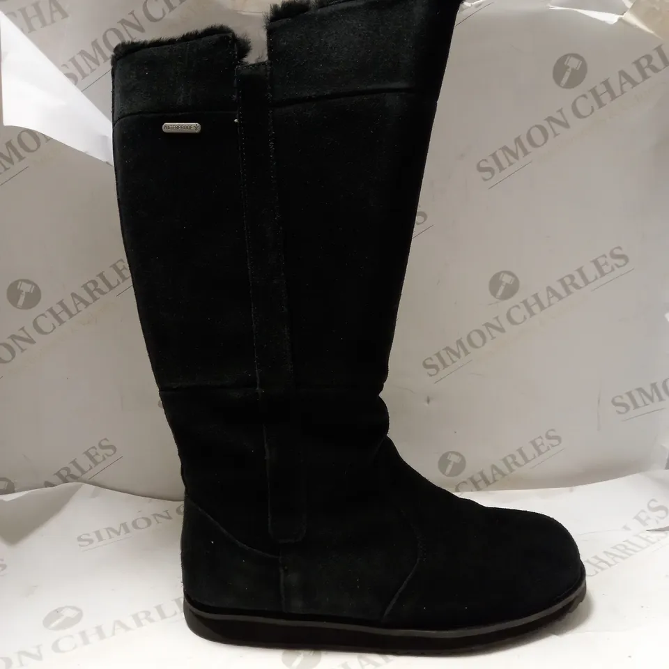 EMU AUSTRALIA "MOONTA" WATERPROOF KNEE LEATHER BOOTS BLACK - SIZE 6