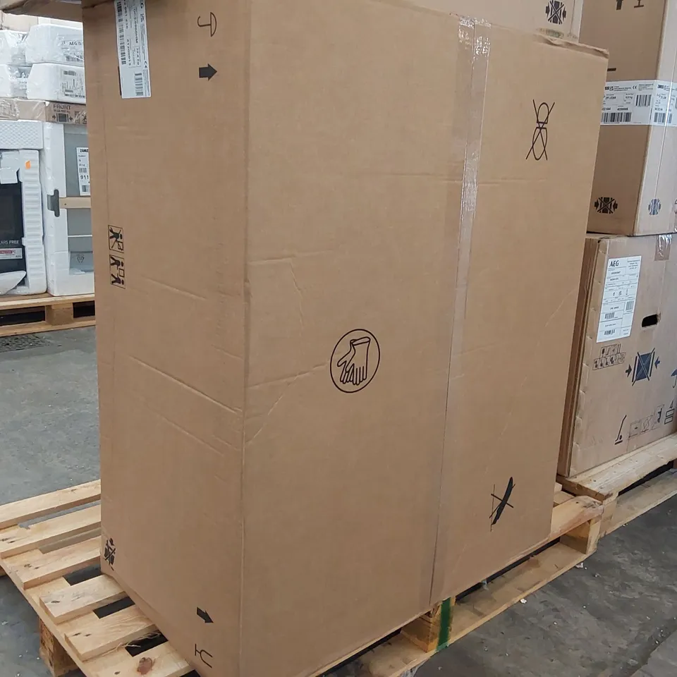 AEG 7000 SERIES 90cm HOB TO HOOD CEILING COOKER HOOD IN STAINLESS STEEL Model DCE5960HM RRP £1025