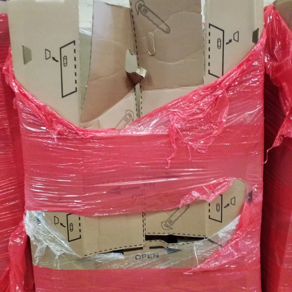 PALLET CONTAINING ASSORTED PRODUCTS INCLUDING OFFICE CHAIRS, PLAYPEN, FOLDABLE BED RAIL & BRITISH TRAVELLER SUITCASE