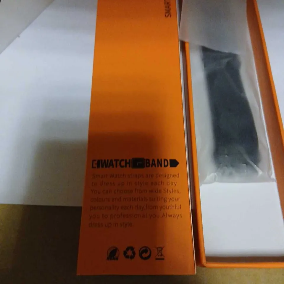 SMARTWATCH BAND – ORANGE BOX PACKAGING, PLASTIC WRAPPED