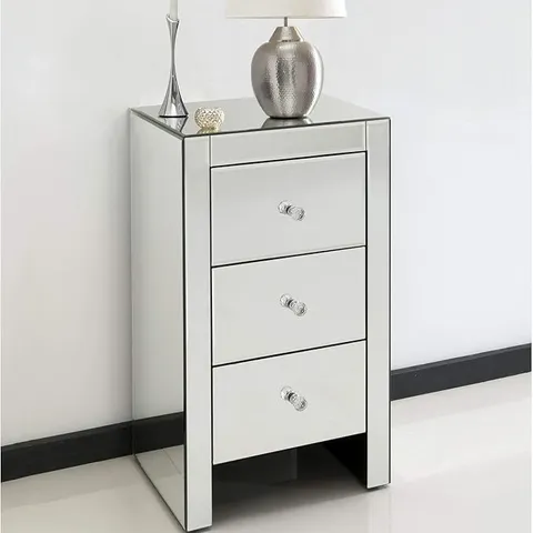 BRAND NEW HOMESDIRECT365 ROMANO CRYSTAL SLIM VENETIAN MIRRORED BEDSIDE TABLE