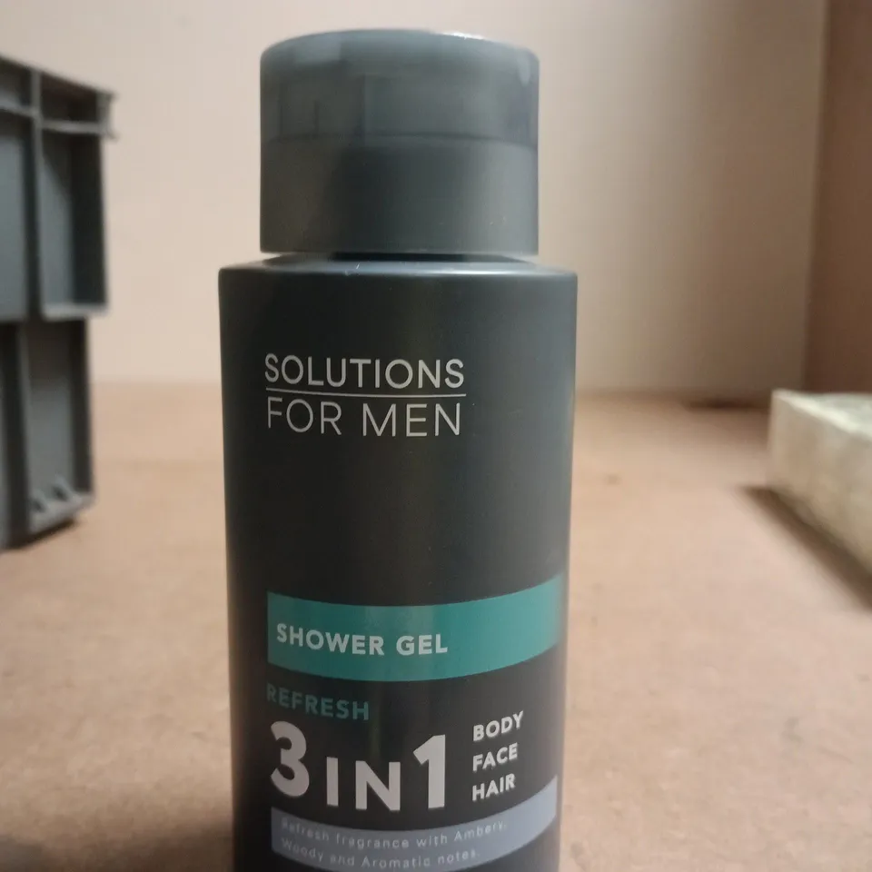 BOX OF APPROXIMATELY 7 ASSORTED BEAUTY PRODUCTS INCLUDING CIVIC LEMON CREAM, ORGANIC LIP BALM AND SOLUTIONS FOR MEN SHOWER GEL