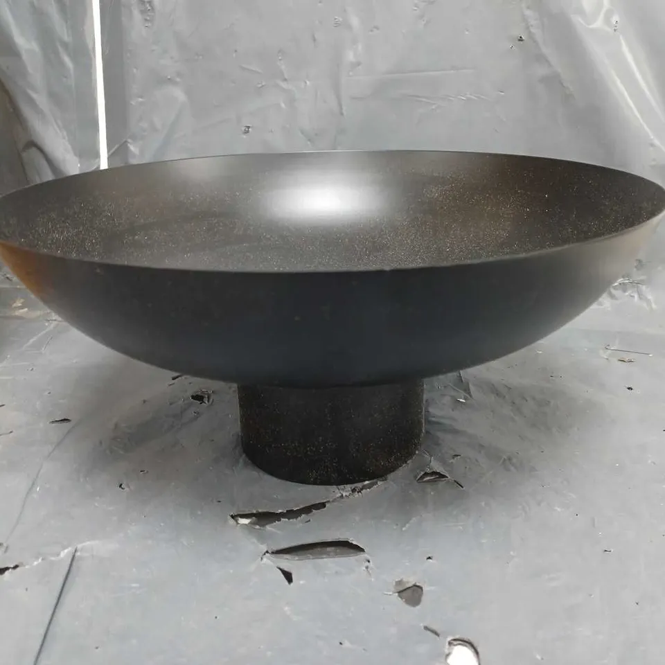 METAL SPUN PEDESTAL BOWL