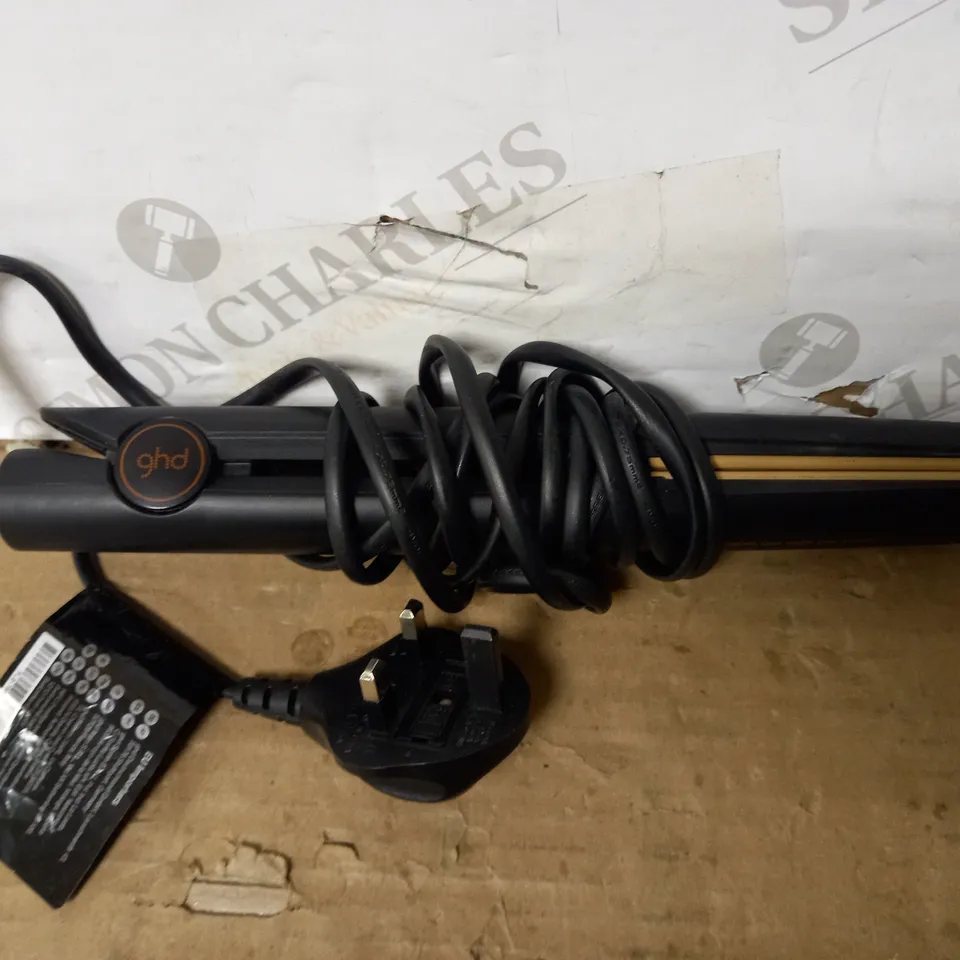 GHD HAIR STRAIGHTENERS