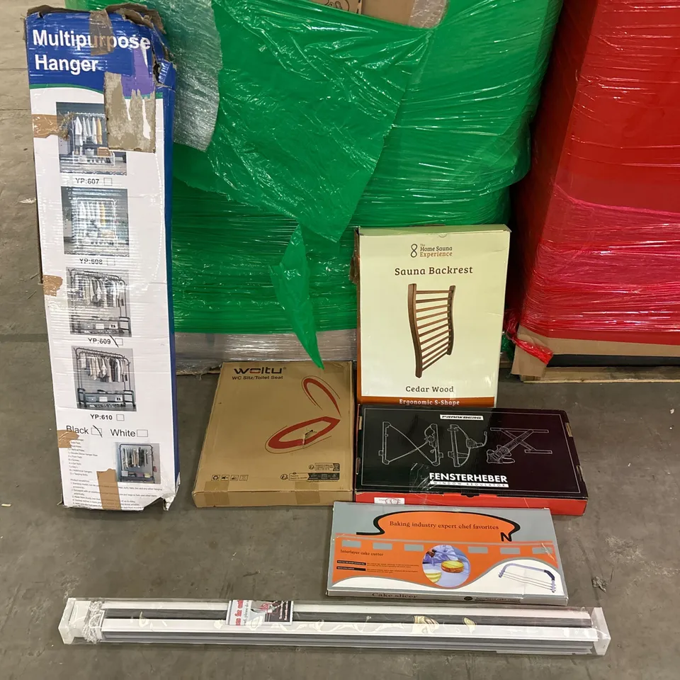 PALLET OF ASSORTED CONSUMER PRODUCTS TO INCLUDE: MULTIPURPOSE HANGER, ROLLER BLIND, CEDAR WOOD SAUNA BACKREST, TOILET SEAT, WINDOW REGULATOR, PROFESSIONAL CAKE CUTTER ECT
