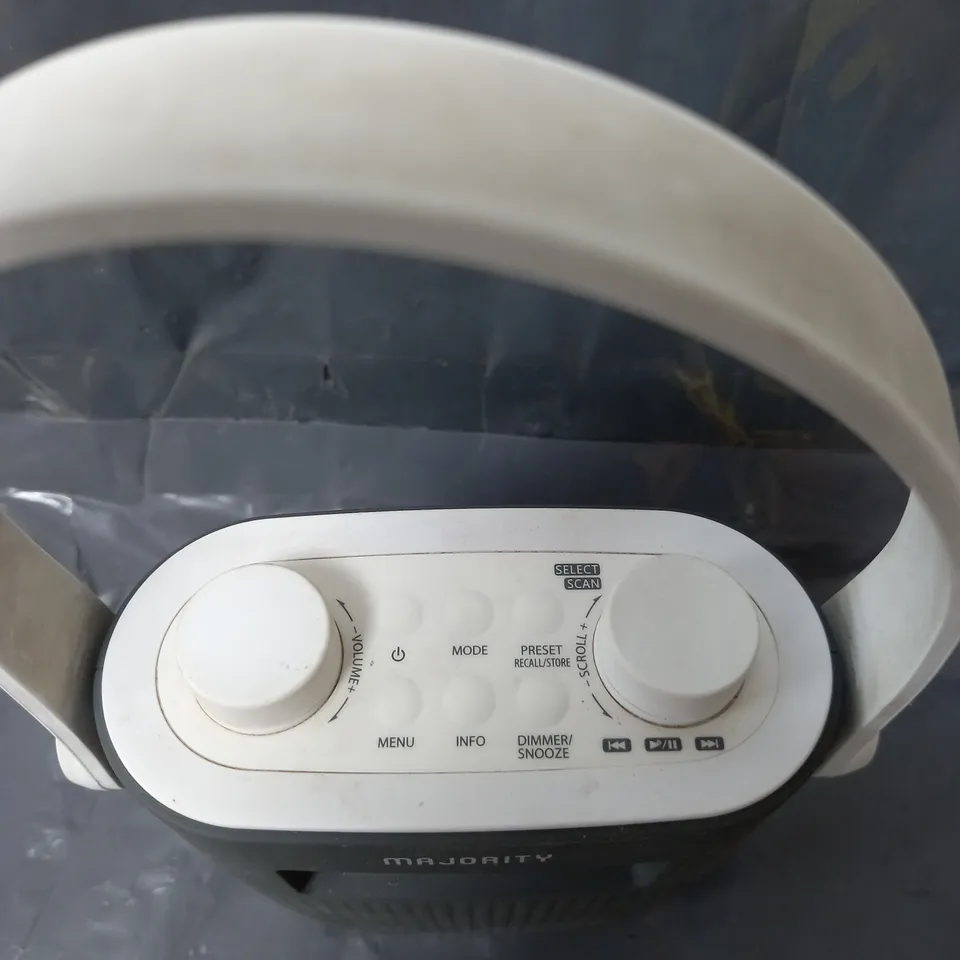 MAJORITY PORTABLE DAB RADIO