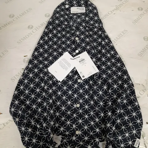 SELECTED HOMME AIR SHIRT SS - SMALL