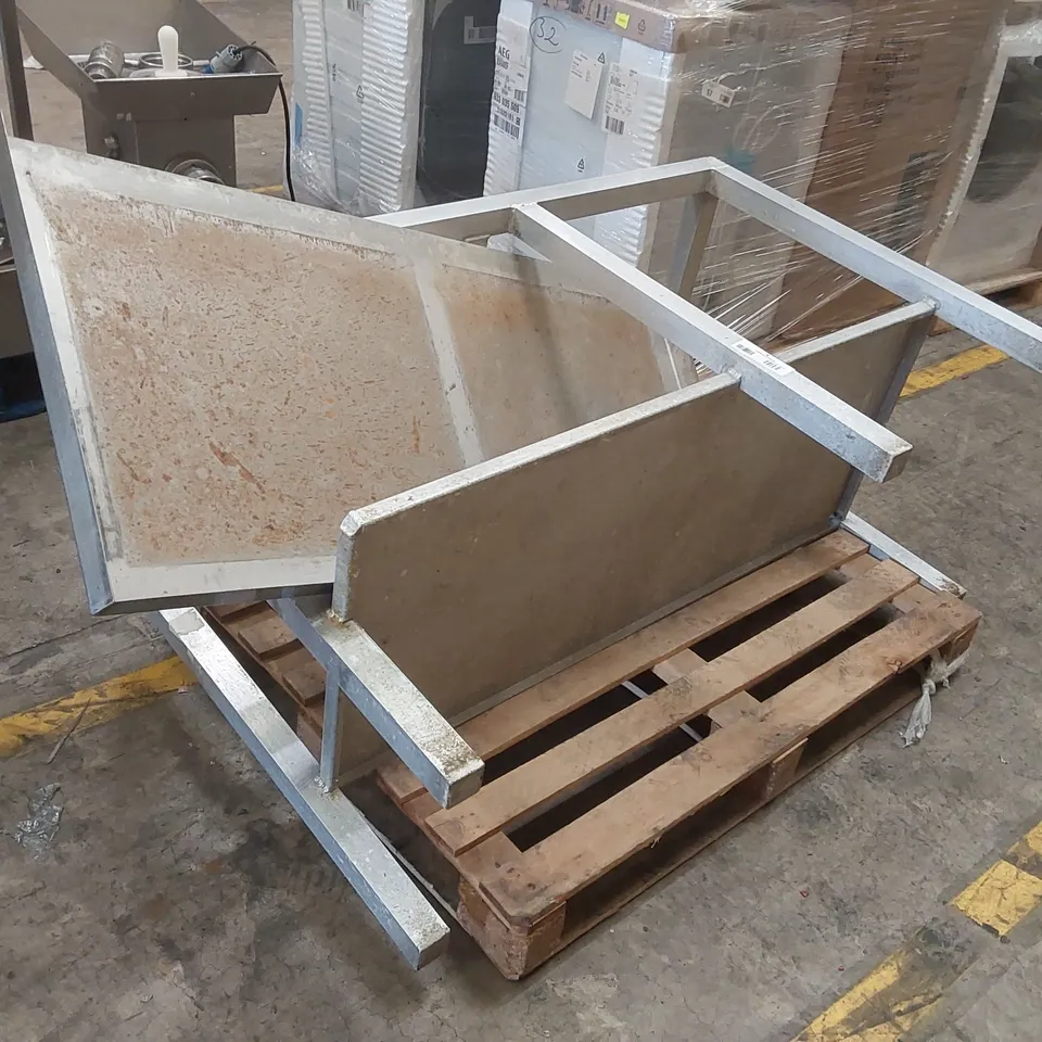 STAINLESS STEEL CATERING TABLE