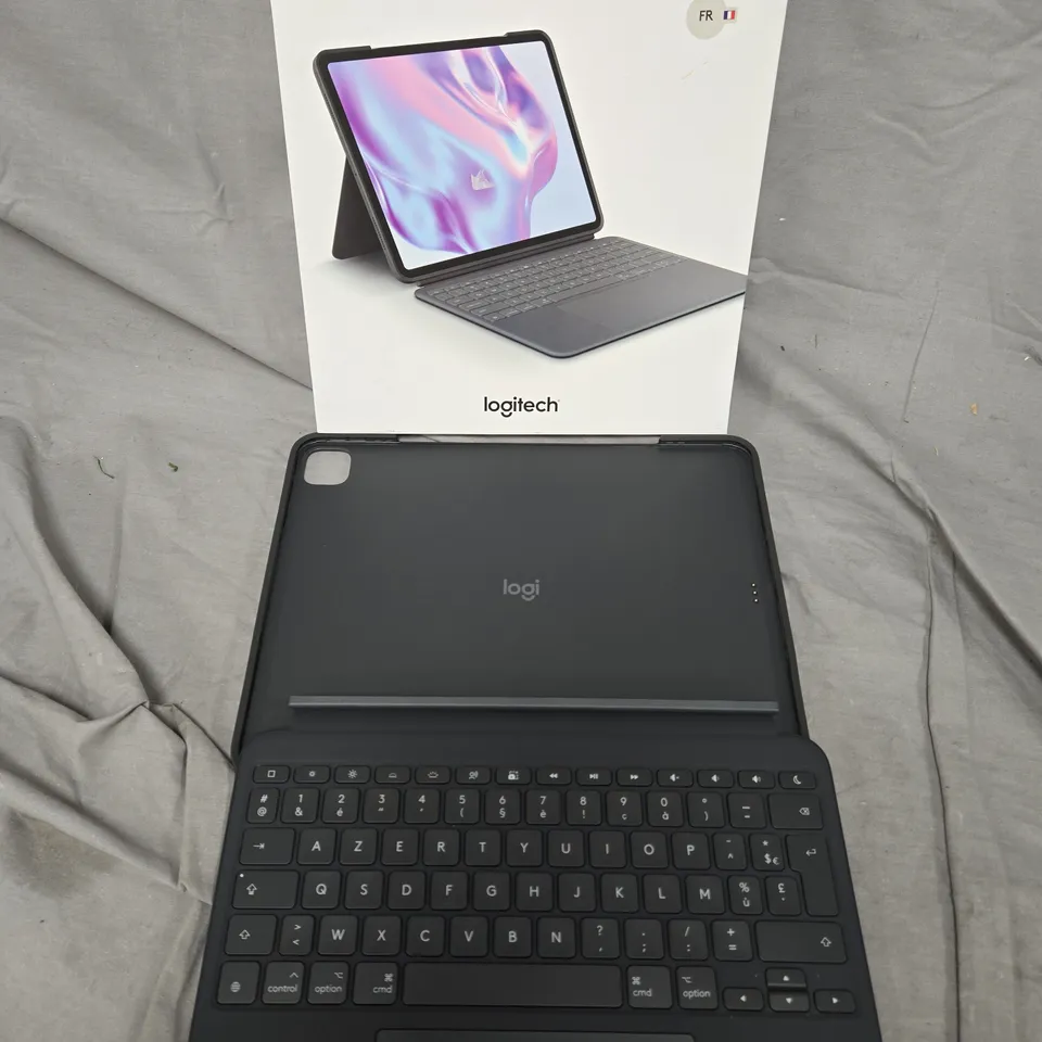 BOXED LOGITECH COMBO TOUCH IPAD PRO 13" KEYBOARD - FRENCH LAYOUT