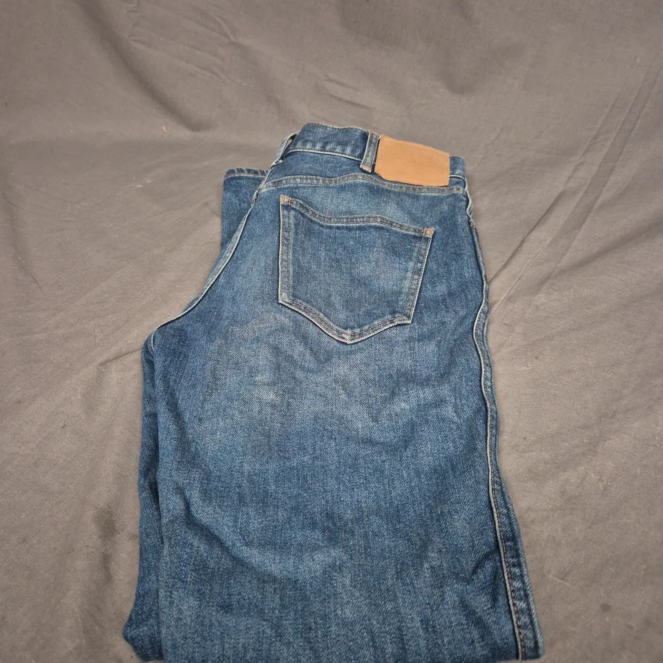 CELINE CASUAL DENIM JEANS SIZE 10