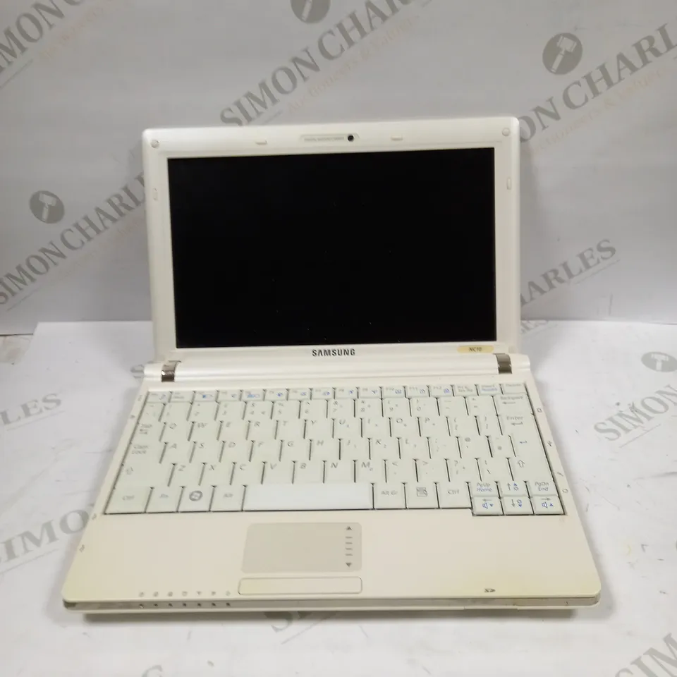 SAMSUNG NP-NC10 LAPTOP 