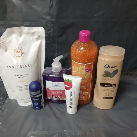 APPROXIMATEY 20 ASSORTED HEALTH AND BEAUTY PRODUCTS TO INCLUDE DOVE SELF TAN LOTION, ETHICAL CLARITY HAND WASH AND NIVEA ROLL ON DEODORANT