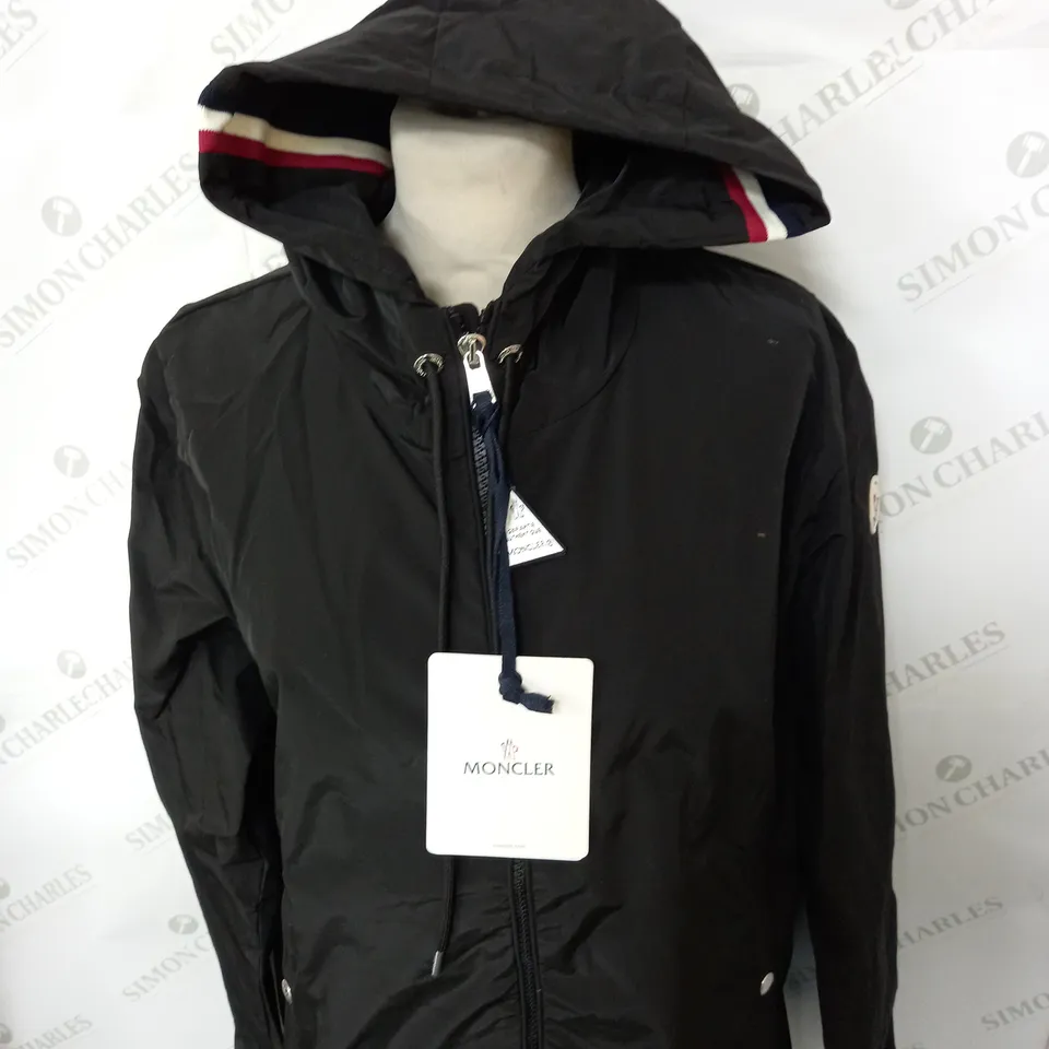 MONCLER ZIPPED CASUAL JACKET SIZE M