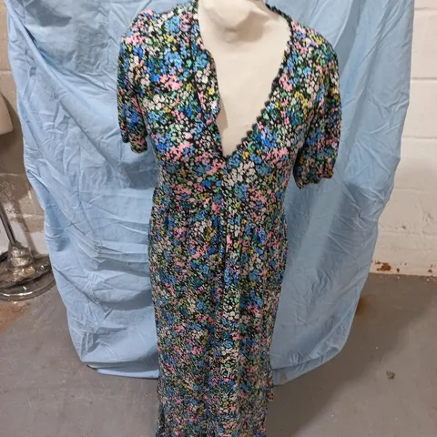 ROMAN FLORAL PRINT DRESS, UK SIZE 10, SHORT SLEEVES, V-NECK WITH LACE TRIM