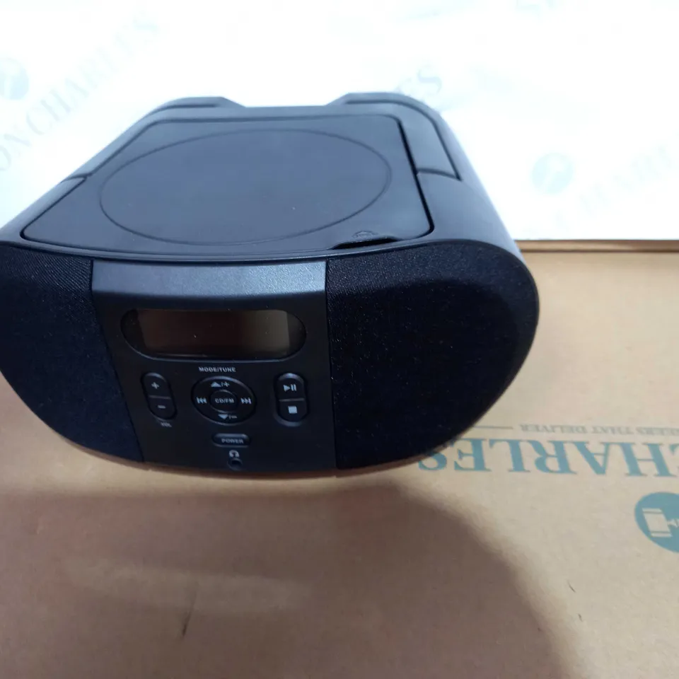 DESIGNER CD BOOMBOX IN BLACK