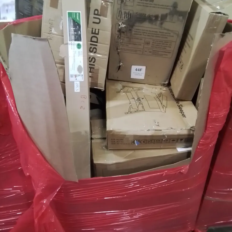 MIXED PALLET OF VARIOUS HOUSEHOLD ITEMS TO INCLUDE:BASSINET AND BEDSIDE SLEEPER,FOLDING STORAGE BOX, PAPER SHREDDER AND LOTS MORE UNMARKED BOXED ITEMS 