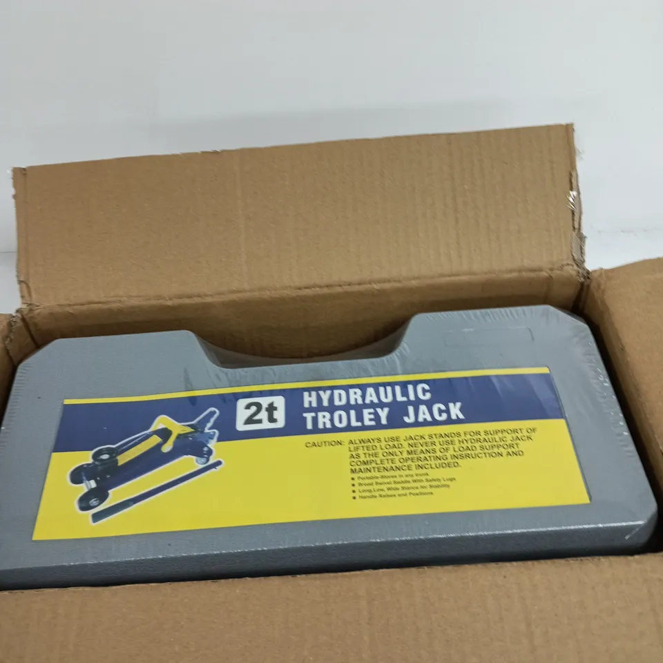 2T HYDRAULIC TROLLEY JACK – GREY CARRY CASE (IN CARDBOARD BOX)