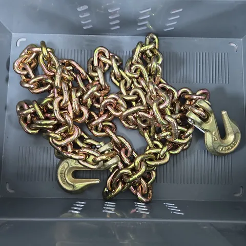 Industrial Heavy-Duty Chain with Two Hooks 