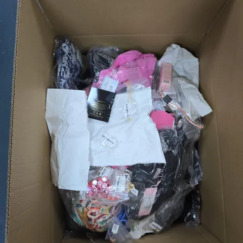 BOX OF APPROXIMATELY 20 ASSORTED ITEMS TO INCLUDE: ESSENTIALS SLEEPWEAR BY SEVEN APPAREL