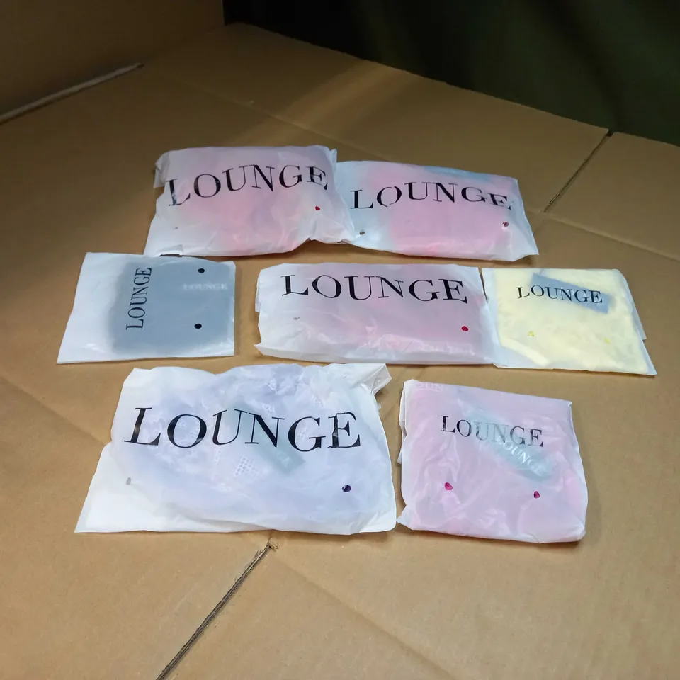 LOT OF APPROX 7 ASSORTED LOUNGE PACKAGED UNDERWEAR VARYING IN COLOUR/SIZE/STYLE