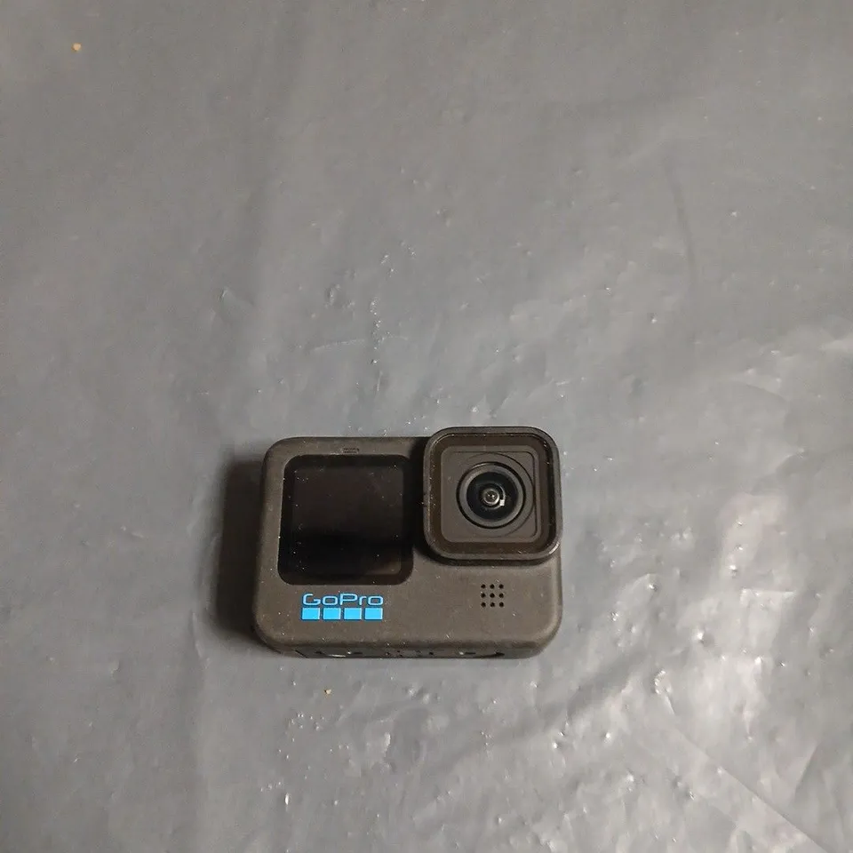GOPRO 10 BLACK ACTION CAMERA