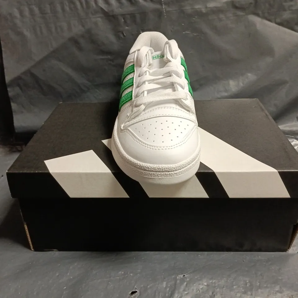 BOXED PAIR OF ADIDAS BREAK START J SHOES IN WHITE/GREEN SIZE UK 3