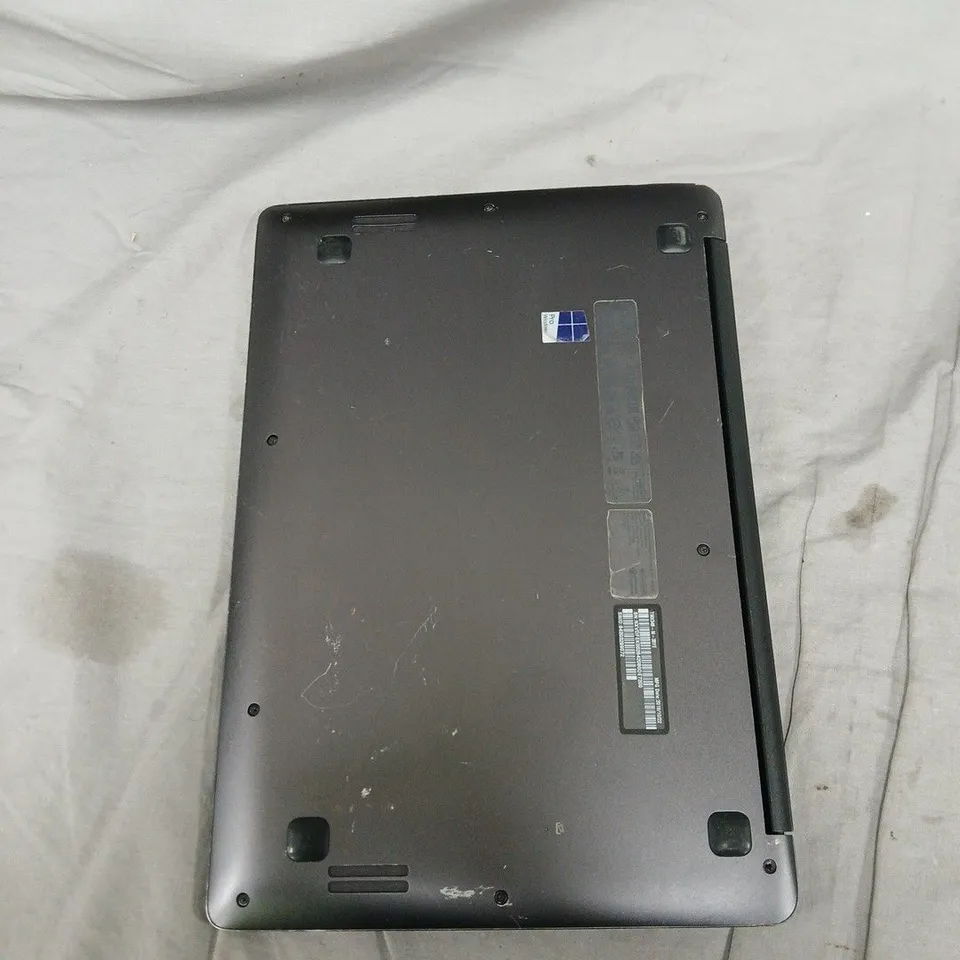 ACER TRAVELMATE X349 LAPTOP – INTEL CORE I3-6100U, 4GB RAM, 128GB SSD, 14" WIFI. DOES NOT POWER ON