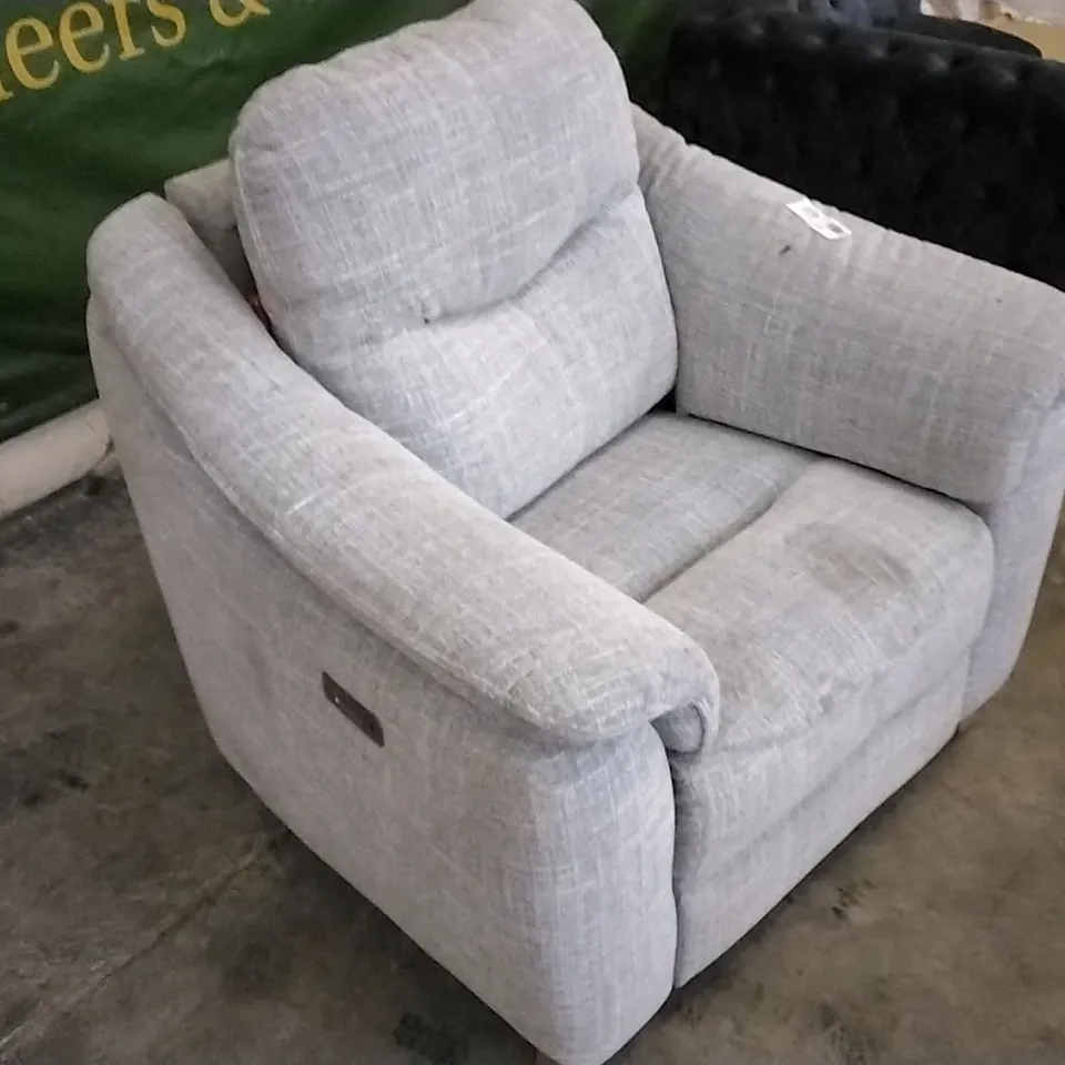 QUALITY BRITISH DESIGNED & MANUFACTURED G PLAN LIGHT GREY FABRIC ELECTRIC RECLINING ARMCHAIR