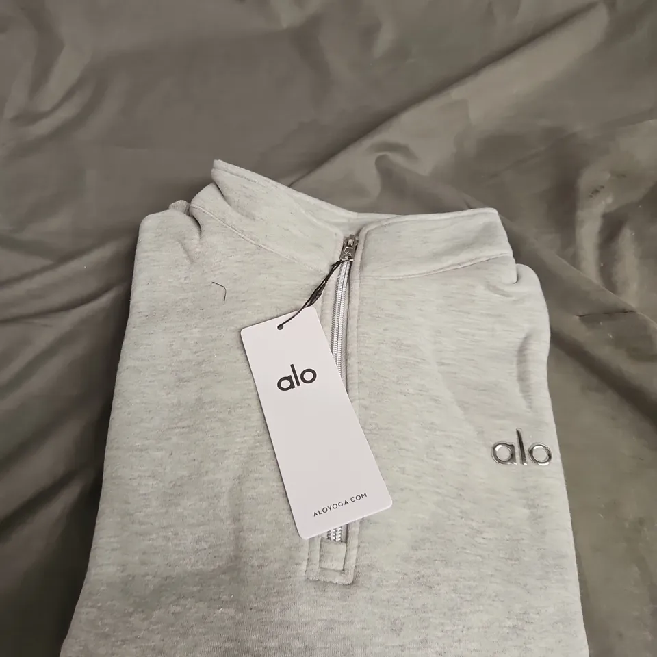 ALO YOGA ZIP TOP – GREY MARL, LOGO EMBROIDERED (TAG ATTACHED) SIZE S