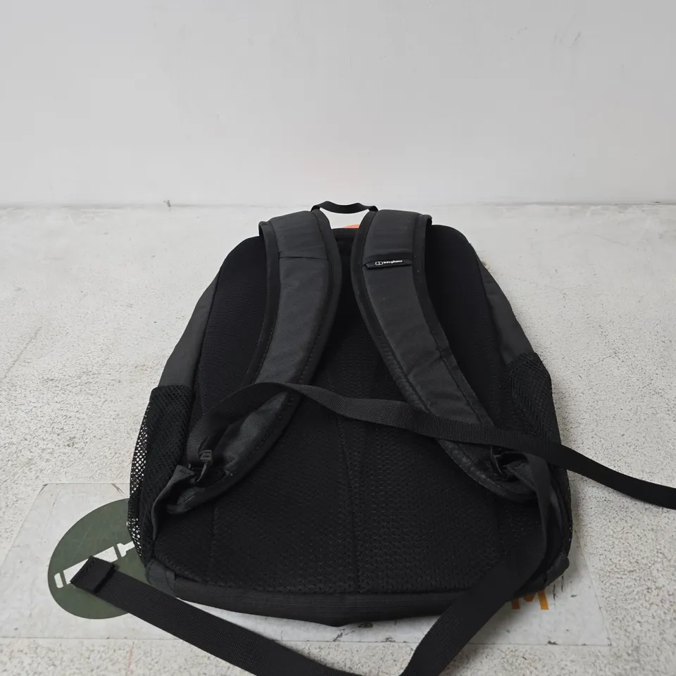 BERGHAUS ELECT 25L BACKPACK – BLACK