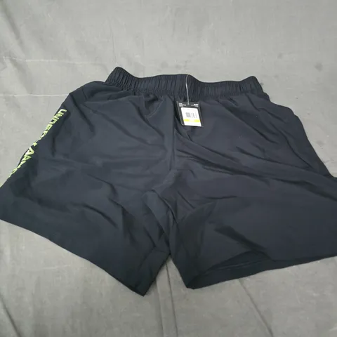 UNDER ARMOUR MENS WOVEN SHORTS – LOOSE FIT, SIZE M