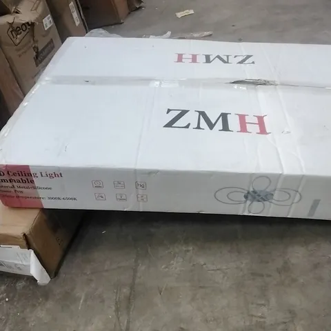 BOXED LED CEILING LIGHT DIMMABLE