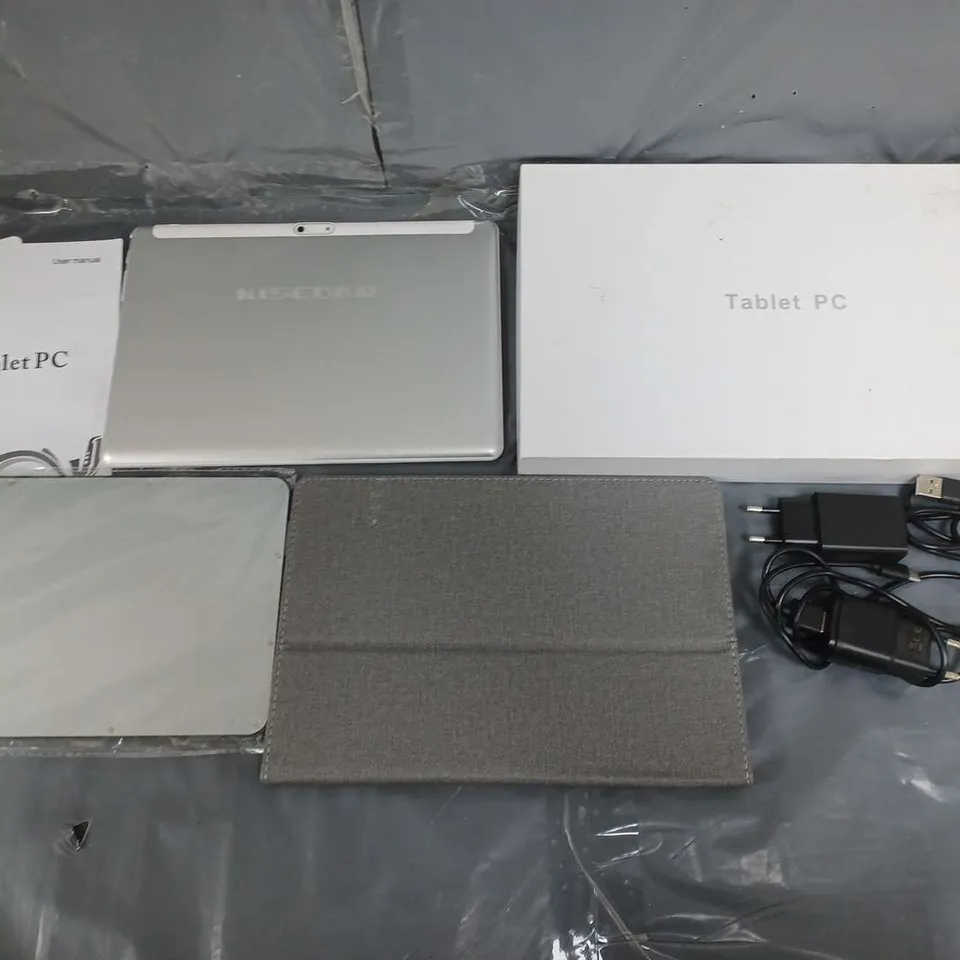 BOXED KISEDAR TABLET PC IN GREY WITH KEYBOARD, CASE, AND ACCESSORIES 