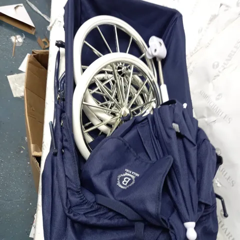 BELLA ROSA PREMIUM NAVY CARRIAGE DOLL PRAM