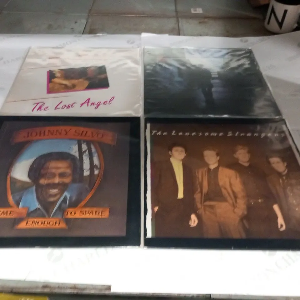A COLLECTION OF 22 X VINYL LPS