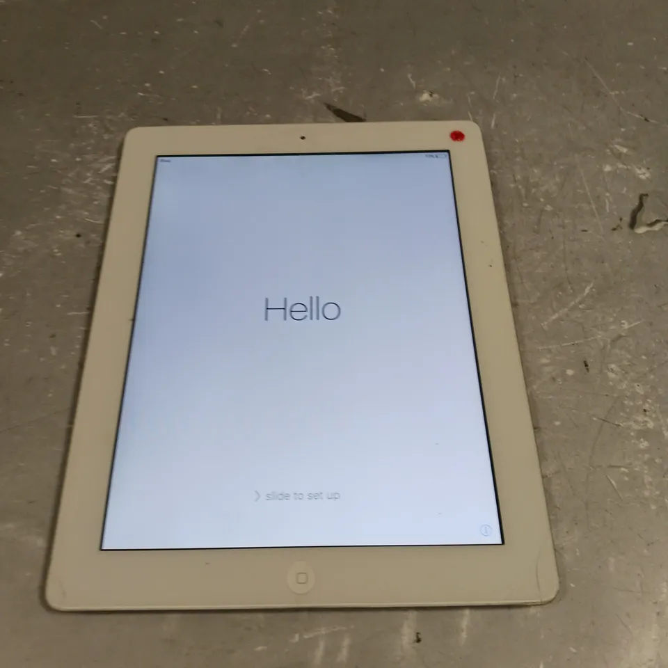 APPLE IPAD 2 SILVER 16GB - MODEL A1395