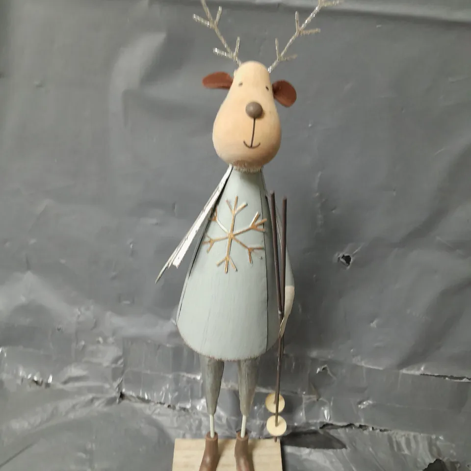 34 CM METAL STANDING REINDEER CHRISTMAS DECORATION