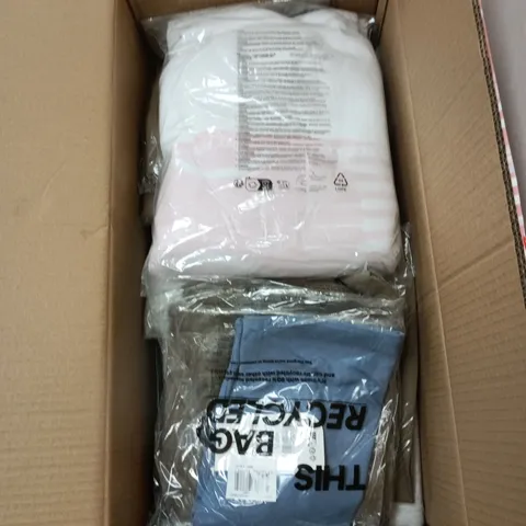 BOX OF APPROXIMATELY 15 ASSORTED CLOTHING ITEMS TO INCLUDE: PRINCE GRAPHIC JUMPER 