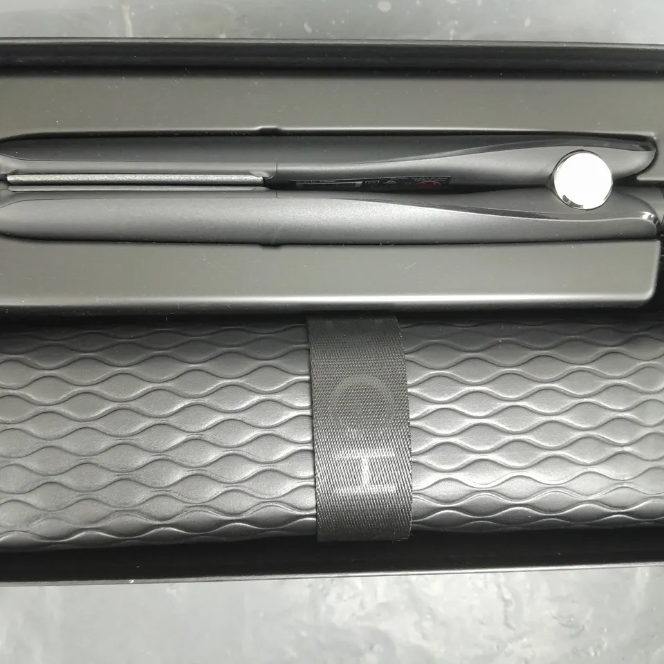 BOXED GHD PROFESSIONAL ADVANCED STYLER 