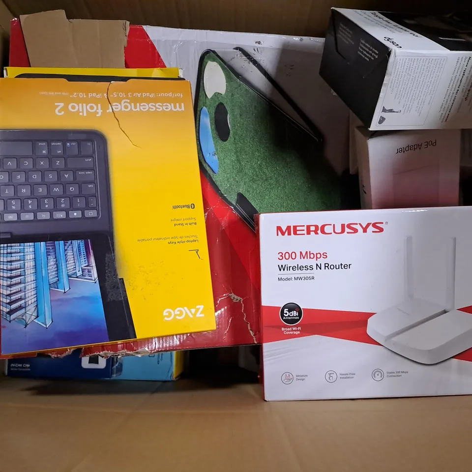 BOX OF APPROX 20 ASSORTED ITEMS TO INCLUDE - POE ADAPTER , DYSON TANGLE FREE TURBINE TOOL , MERCUSYS 300 MBPS WORELESS N ROUTER ETC