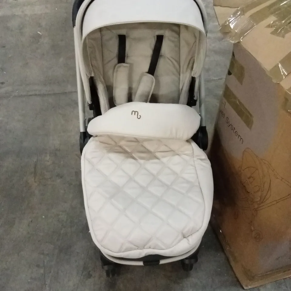 MY BABIIE STROLLER AND CARRYCOT (2 PARTS)