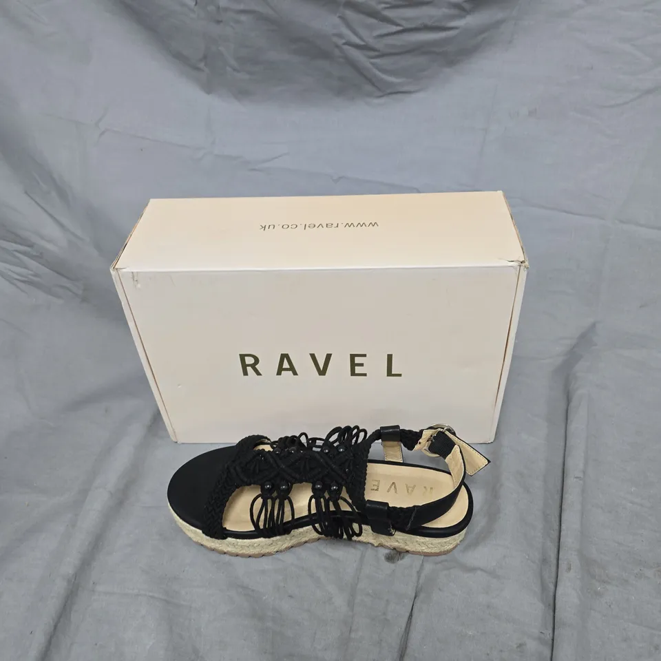 RAVEL WOMEN’S BLACK WOVEN STRAPPY ESPADRILLE SANDALS SIZE 36