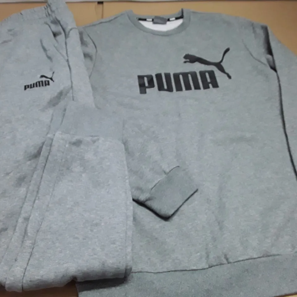 PUMA GREY JUMPER AND JOGGERS - M