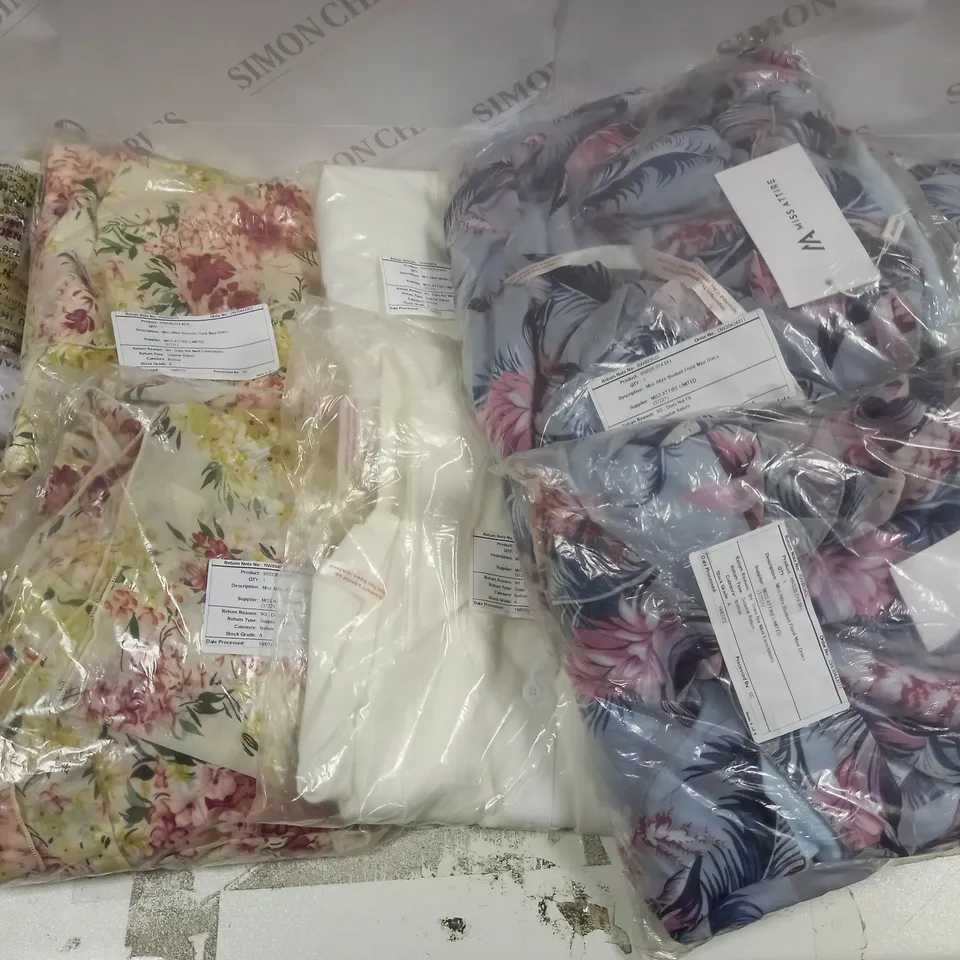 LOT OF 13 ASSORTED MISS ATTIRE CLOTHING ITEMS - VARIOUS SIZES