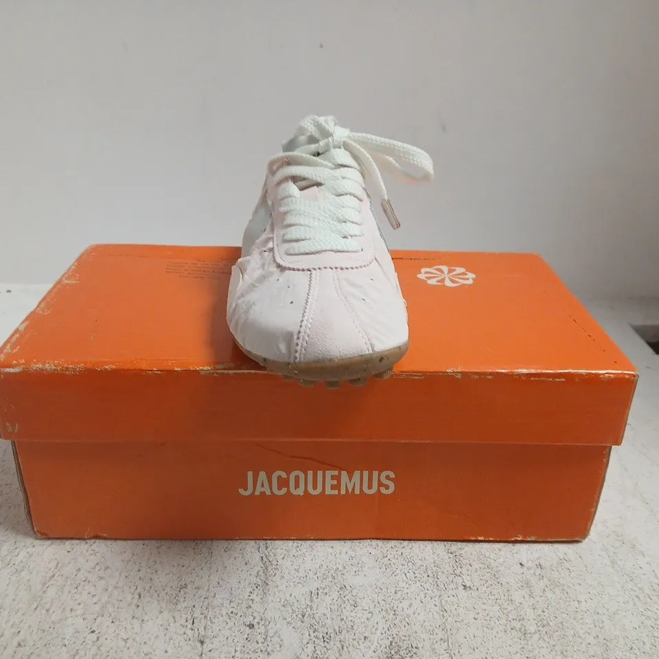 BOXED PAIR OF NIKE JACQUEMUS MOON SHOES IN PINK/WHITE SIZE UK 6.5