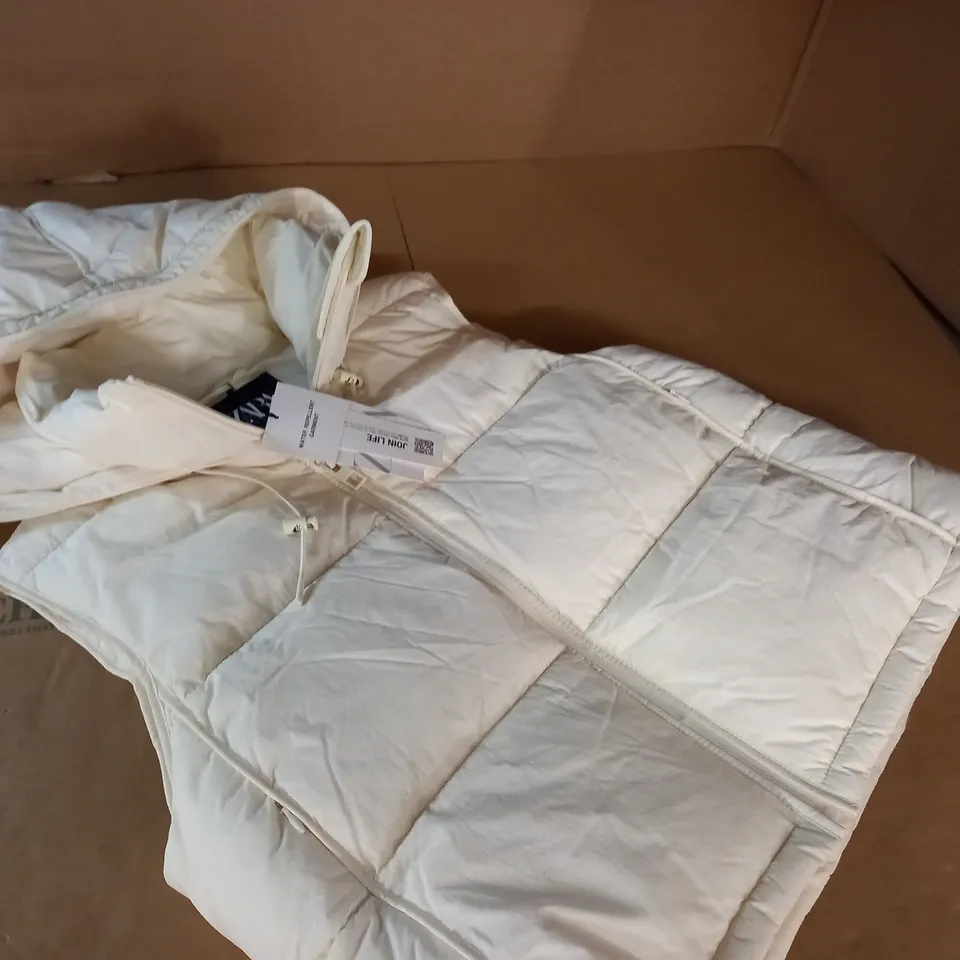 ZARA WATER REPELLENT CREAM HOODED GILET - EUR M