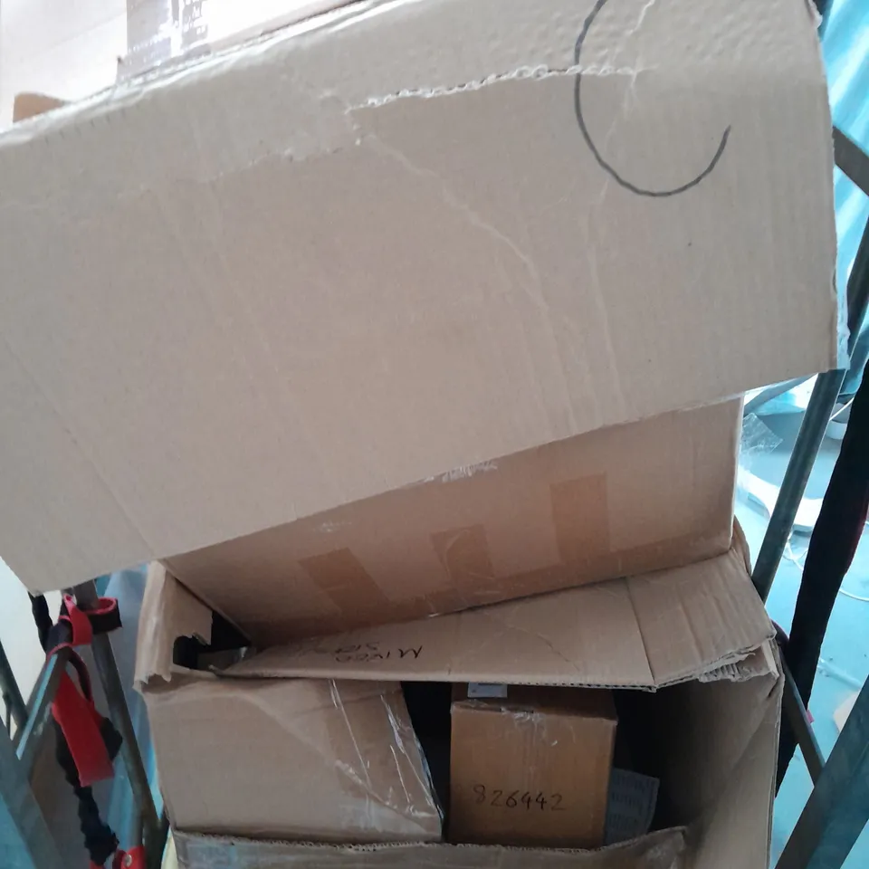 CAGE OF APPROX 20 ASSORTED ITEMS TO INCLUDE - GATINEAU melting CLEANSING ELIXIR , AUSTRALIAN BODYCARE , MOLTON BROWN FINE LIQUID HAND WASH ETC - COLLECTION ONLY