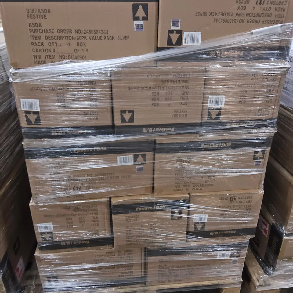 PALLET OF APPROXIMATELY 35 CASES, EACH CONTAINING 4 PACK OF SILVER VALUE PACK DECORATIONS, BRAND NEW. 