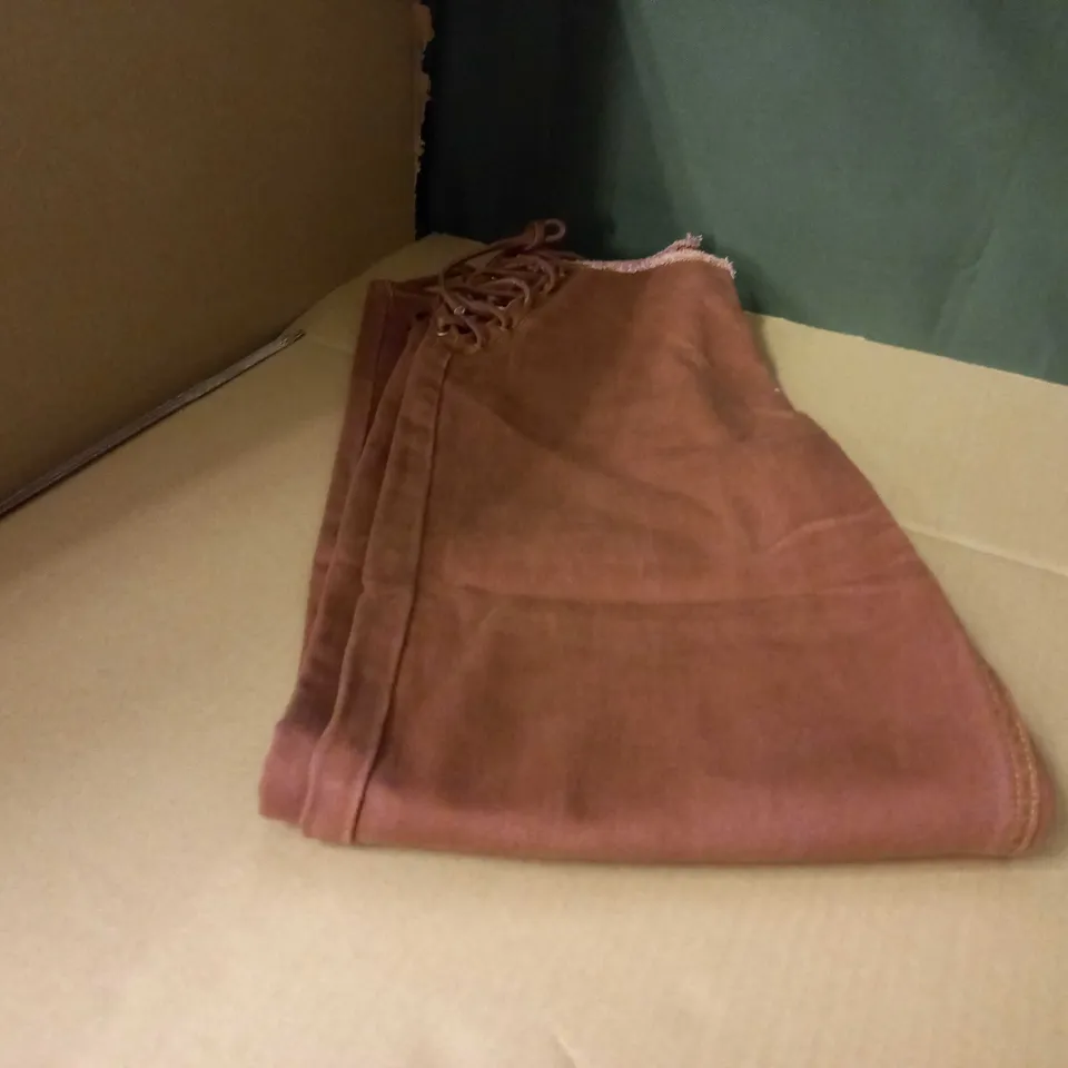 PAIR LACE-UP SIDES LOWRISE JEANS DARK BROWN SIZE 28